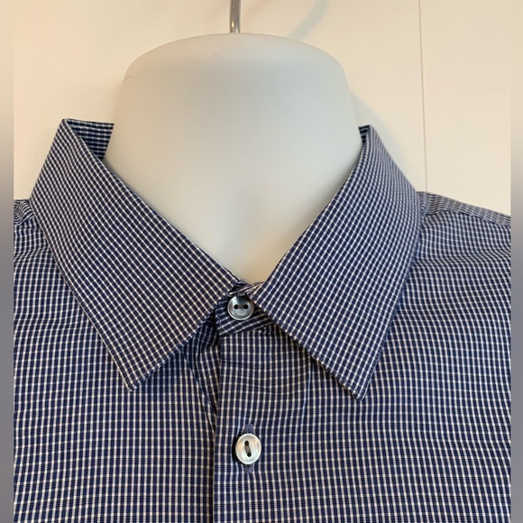 Calvin Klein casual shirt - Picture 2 of 3